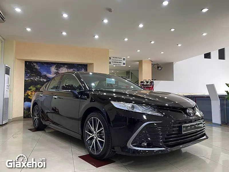 mam xe toyota camry 25q 2022 giaxehoi vn