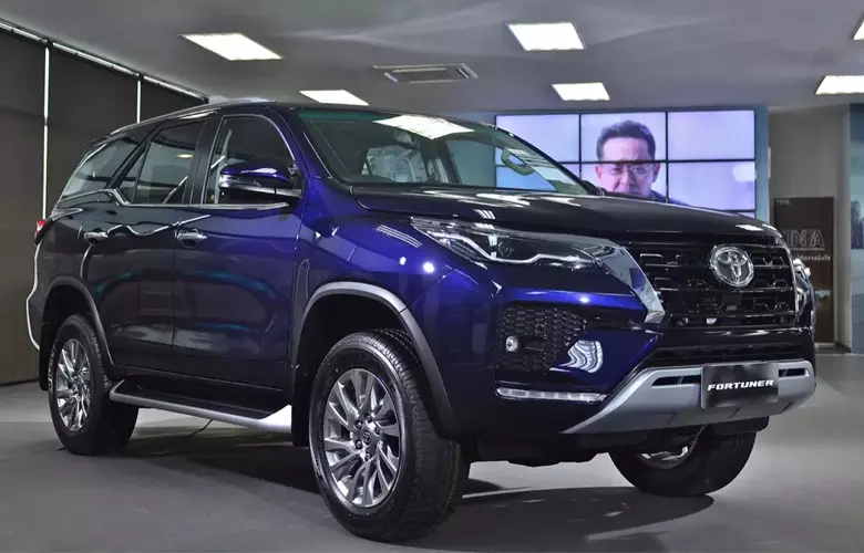 Toyota Fortuner 2016