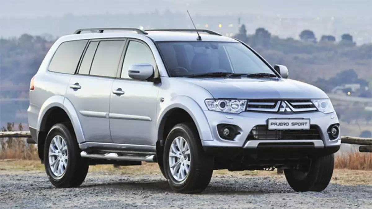 Mitsubishi Pajero Sport 2015