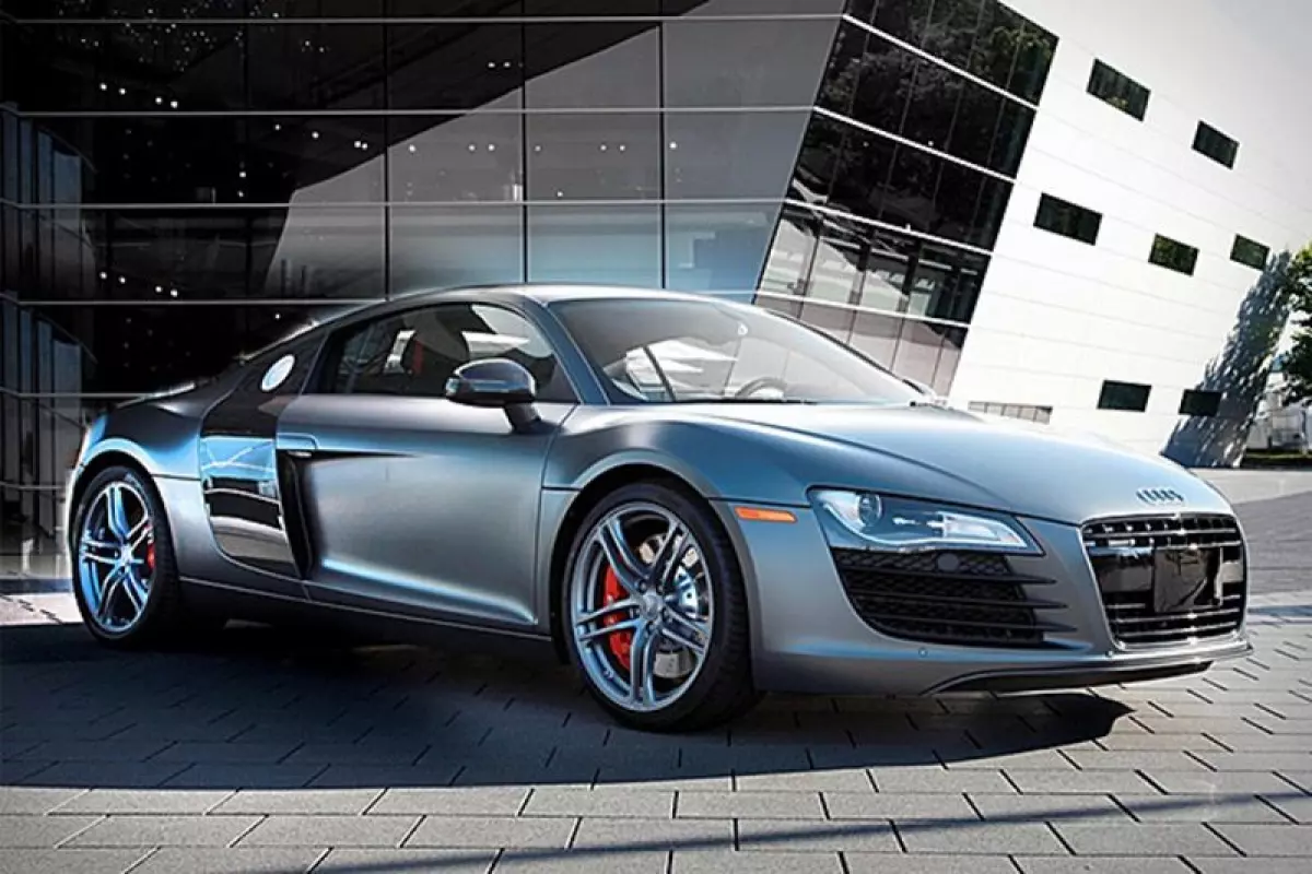 Audi R8 Exclusive Selection ra mắt thị trường năm 2012