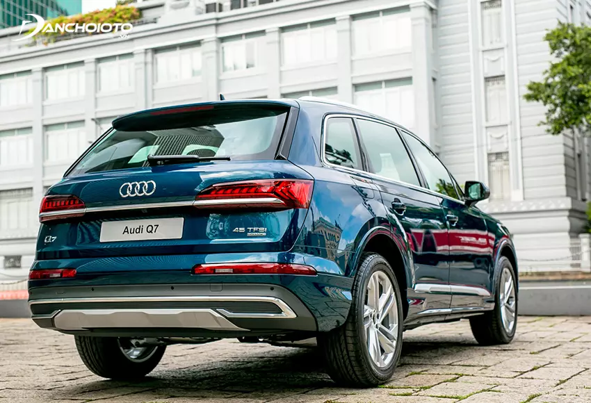 Audi Q7 2024 sử dụng động cơ xăng V6 3L