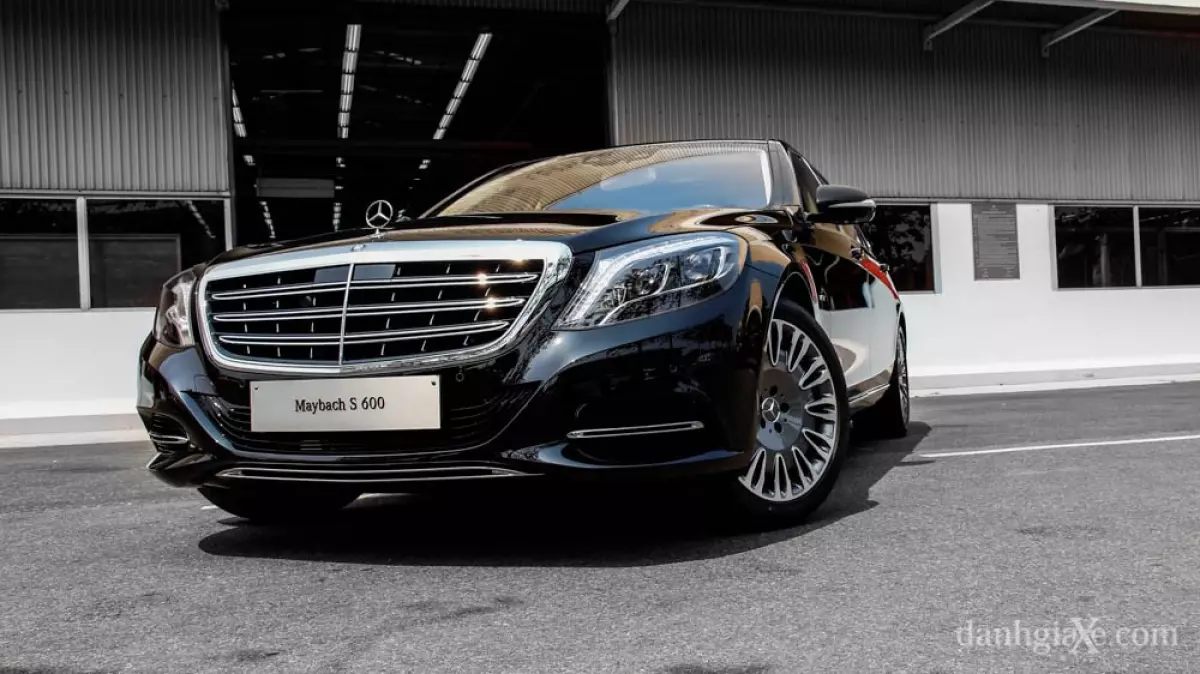 Mercedes-Maybach S600