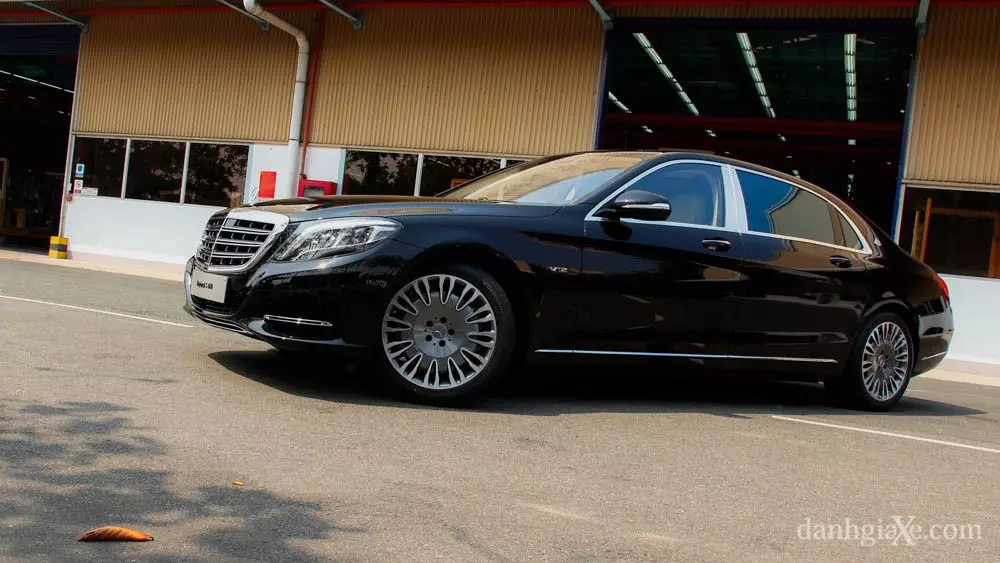 Mercedes-Maybach S600