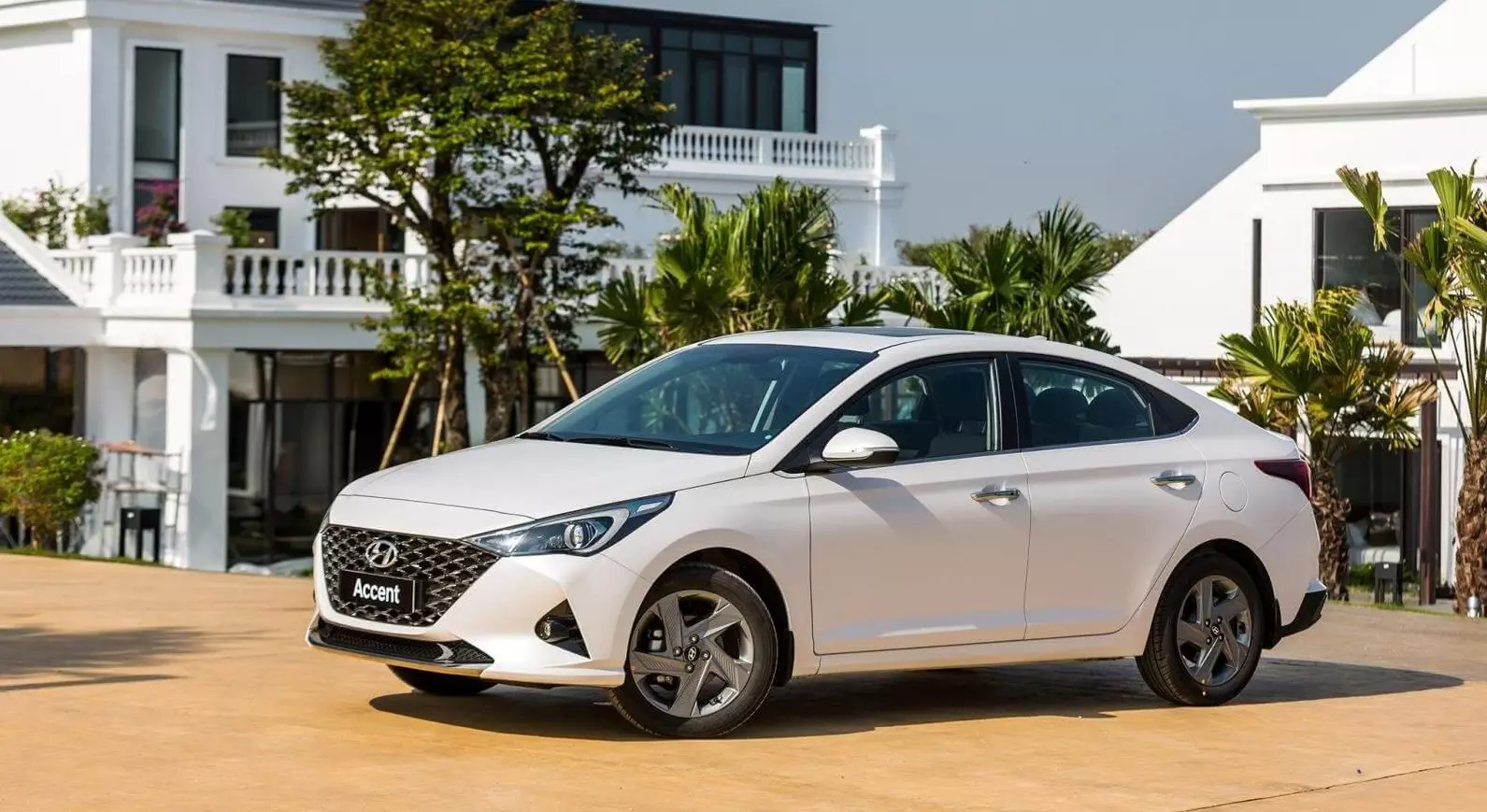 Lưới tản nhiệt Hyundai Accent