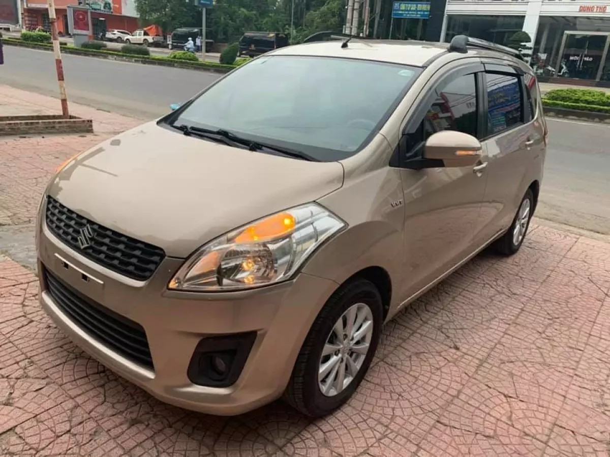 Suzuki Ertiga 2015 - 2016.