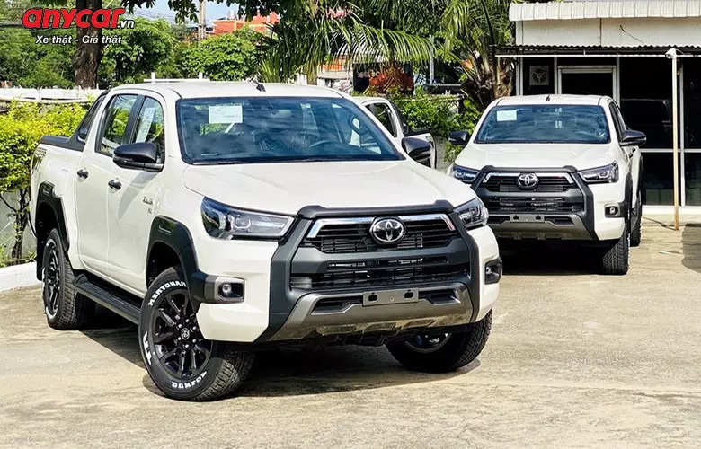 Toyota Hilux mẫu cũ