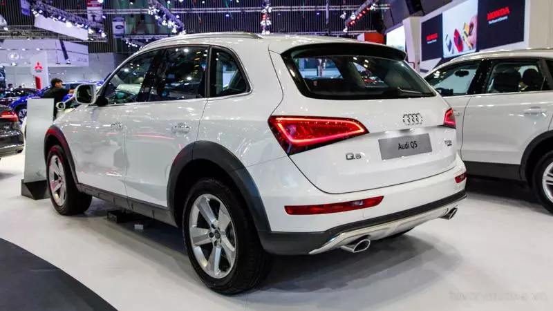 Audi-Q5-tuvanmuaxe_vn-1408