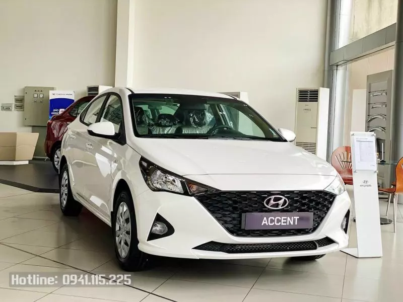 Hyundai Accent 2023 số sàn bản thiếu màu trắng