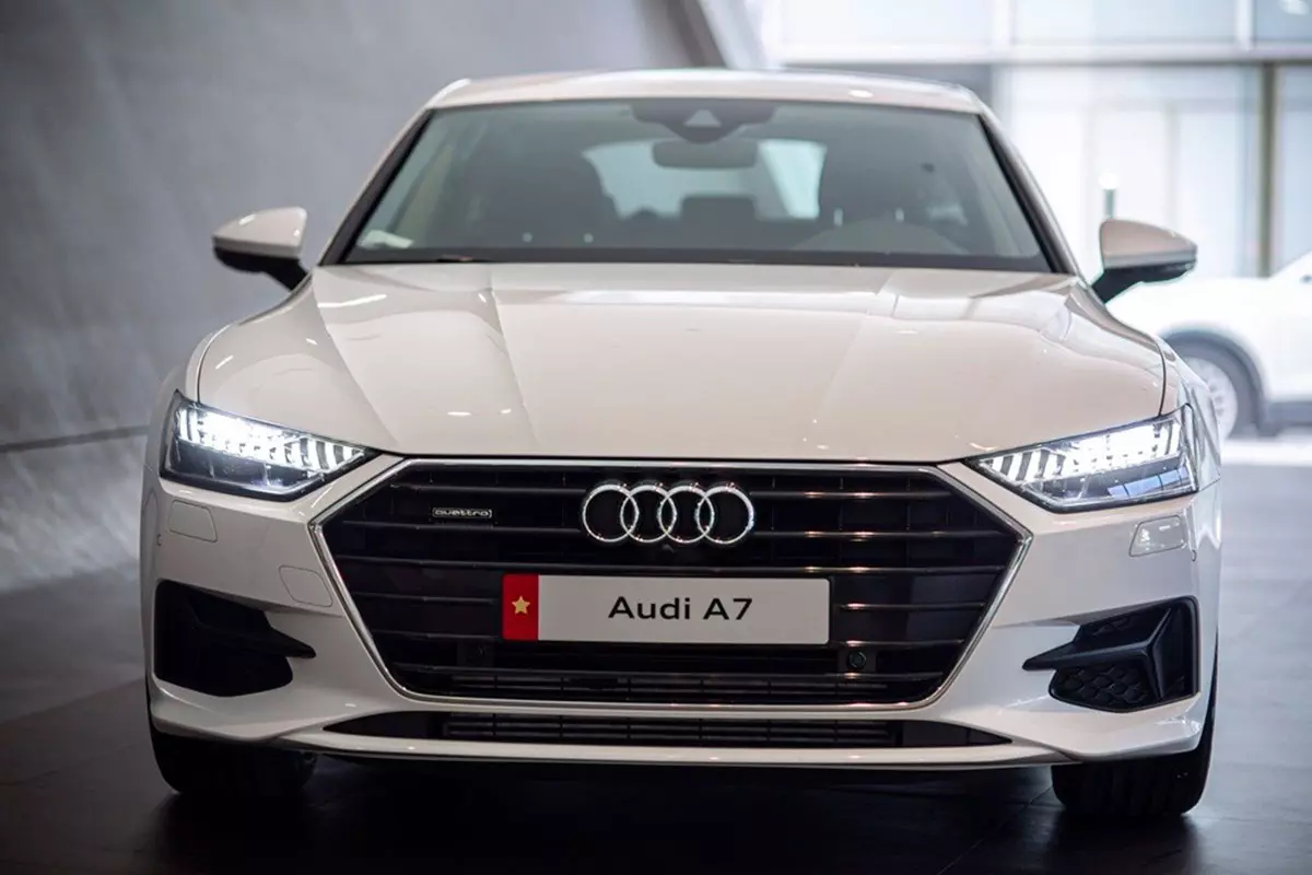 đầu xe Audi A7