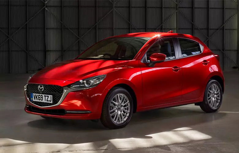 Mazda 2 sở hữu diện mạo sang trọng, thanh lịch