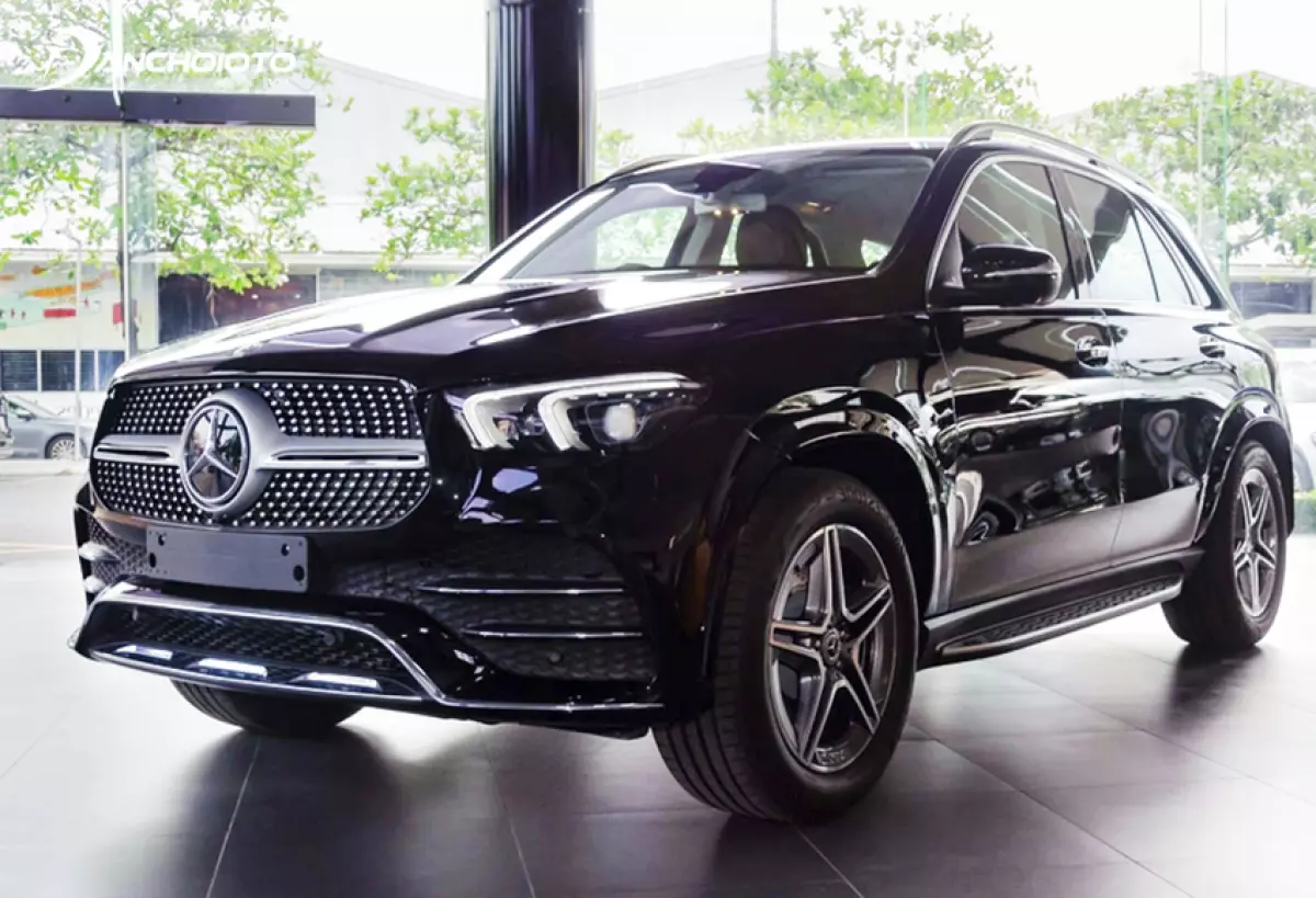 Mercedes GLE chính là mẫu xe tiên phong kiến tạo nên phân khúc SUV hạng sang cỡ trung