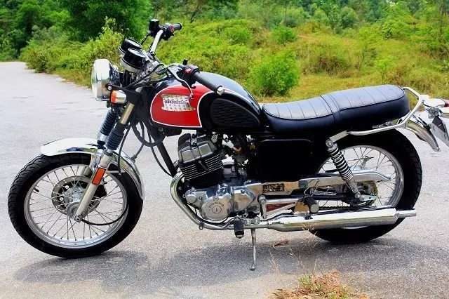 Honda LA 250 độ Classic, sản phẩm đầu tay của nữ sinh viên Hà Nội ảnh 9