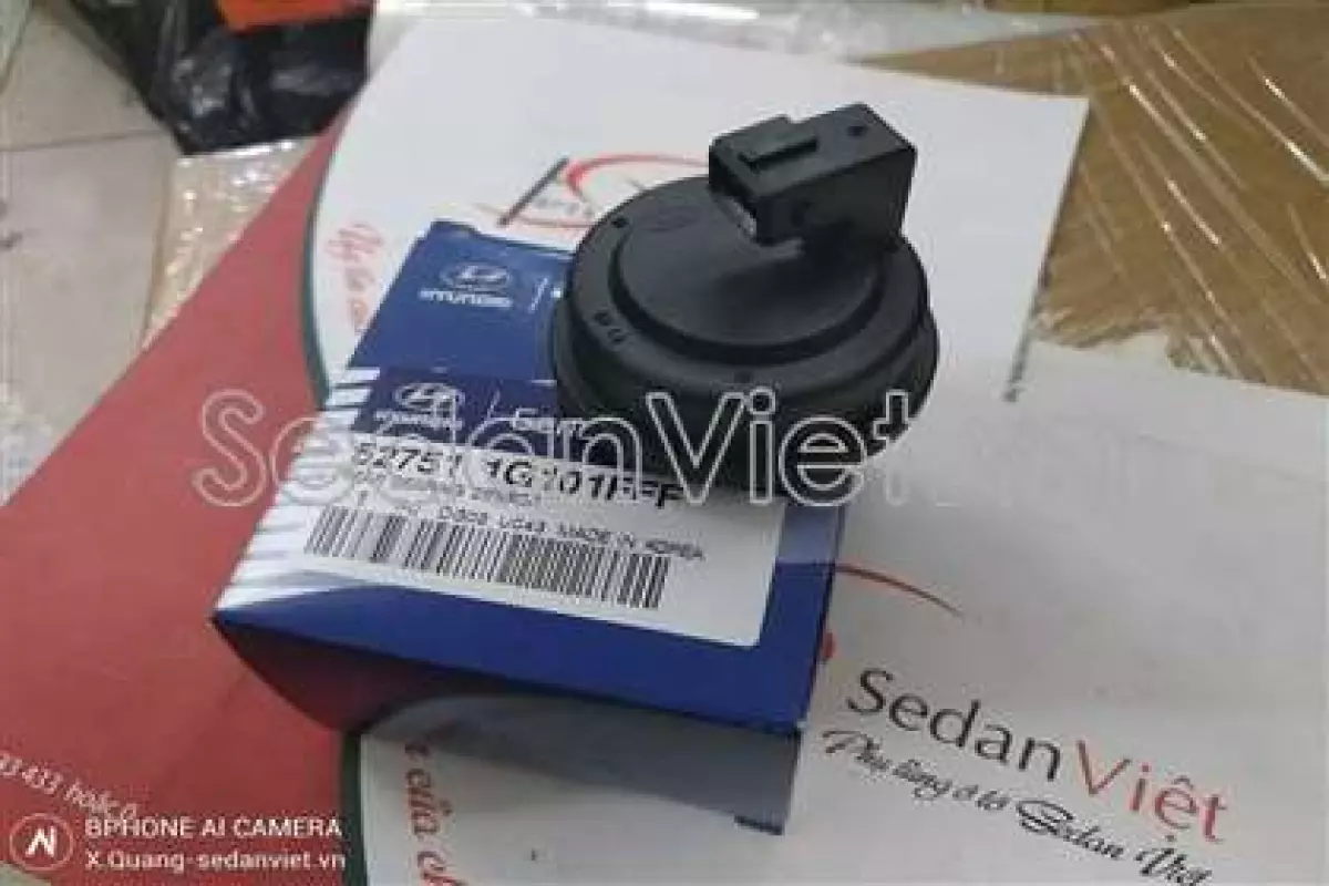 Nắp cảm biến abs bi bánh xe sau Hyundai Accent 527501gxxx chính hãng