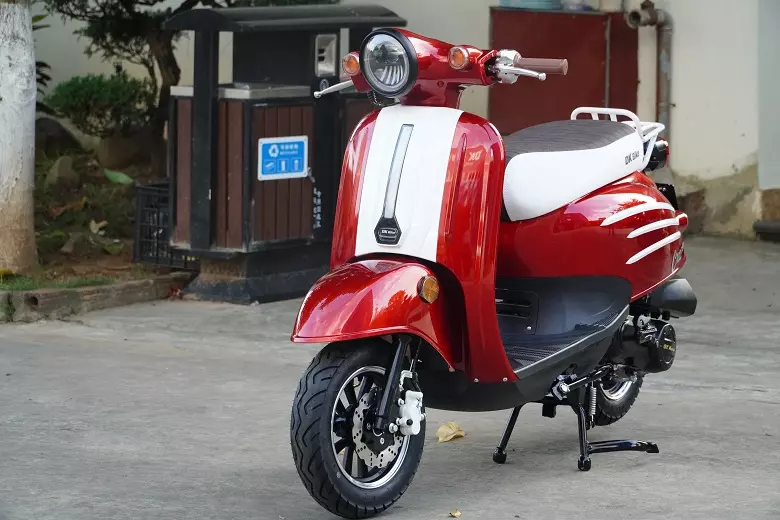 Xe ga Crea Mono 50cc Scooter