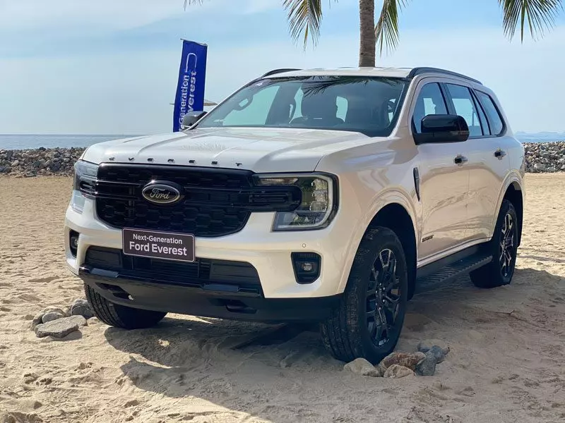 danh gia ford everest sport 2023