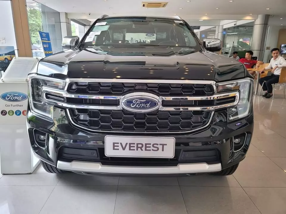 Ford Everest Titanium 4x2