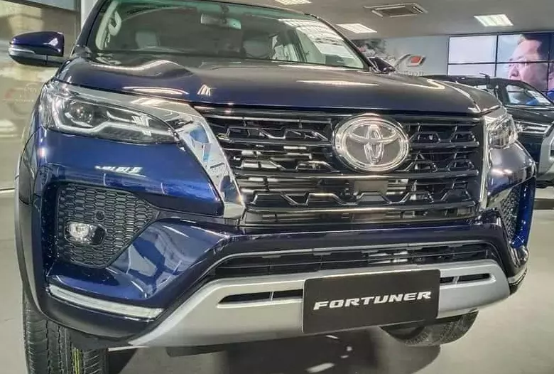 Đánh giá xe Toyota Fortuner 2021