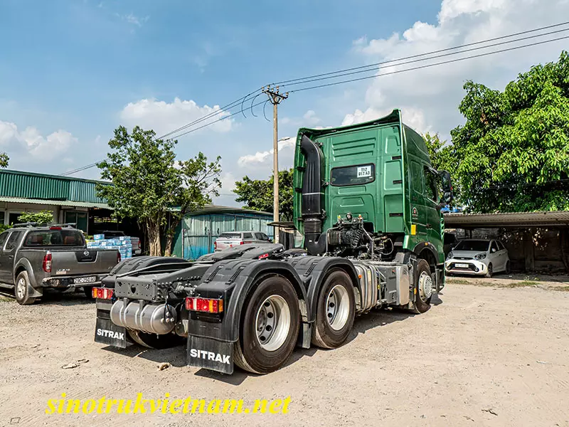 Xe đầu kéo Howo Sitrak T7H 440HP