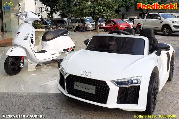 Xe ô tô điện trẻ em Audi R8