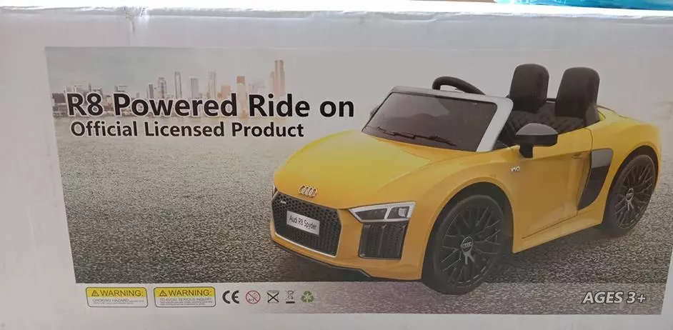 Xe ô tô điện trẻ em Audi R8