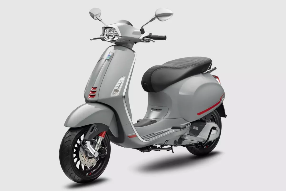 Đánh giá Vespa Sprint 2022 - Đẹp và còn gì nữa?