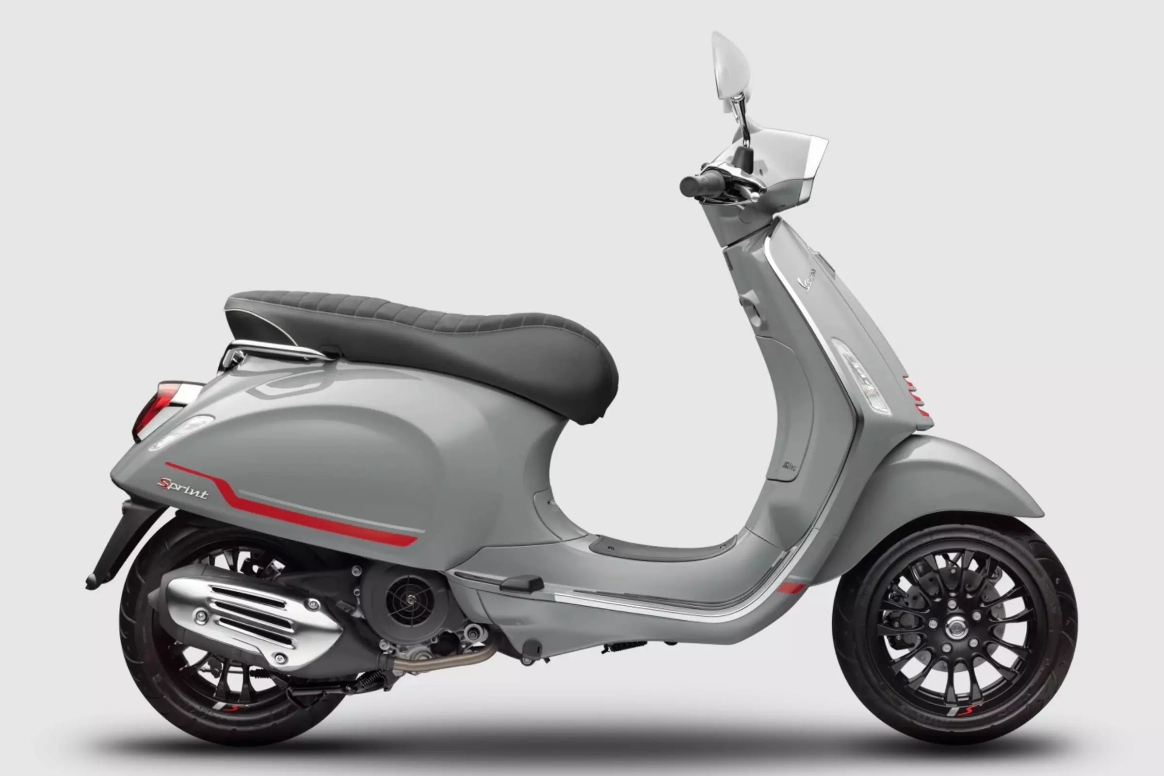 Đánh giá Vespa Sprint 2022 - Đẹp và còn gì nữa?