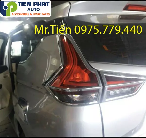 Viền đèn xe Mitsubishi Xpander