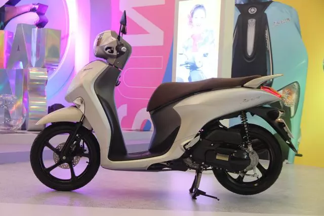 Đánh giá xe Yamaha Janus 2022: Rẻ hơn liệu có “ngon” hơn Honda Vision