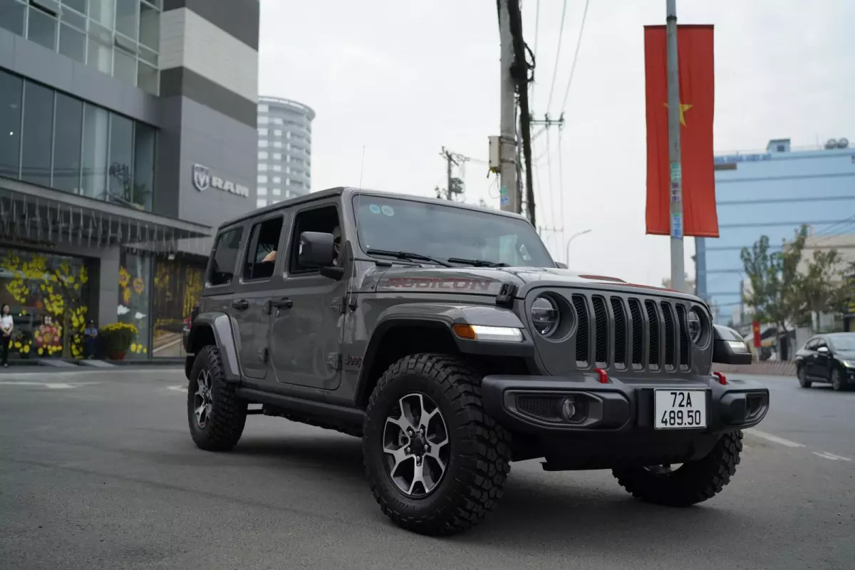 Giá xe Jeep Wrangler 2020 tại Việt Nam.