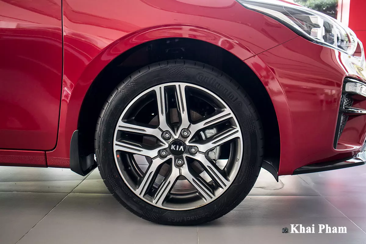 Ảnh la-zăng xe Kia Cerato 1.6AT Luxury 2020