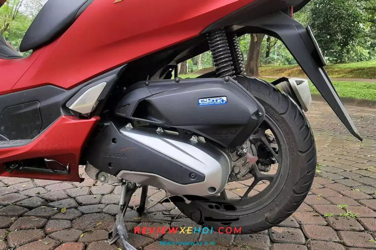 Đánh giá Honda PCX 160 2024: Khám phá những nâng cấp đáng chú ý trên dòng xe tay ga phổ biến của Honda. 1