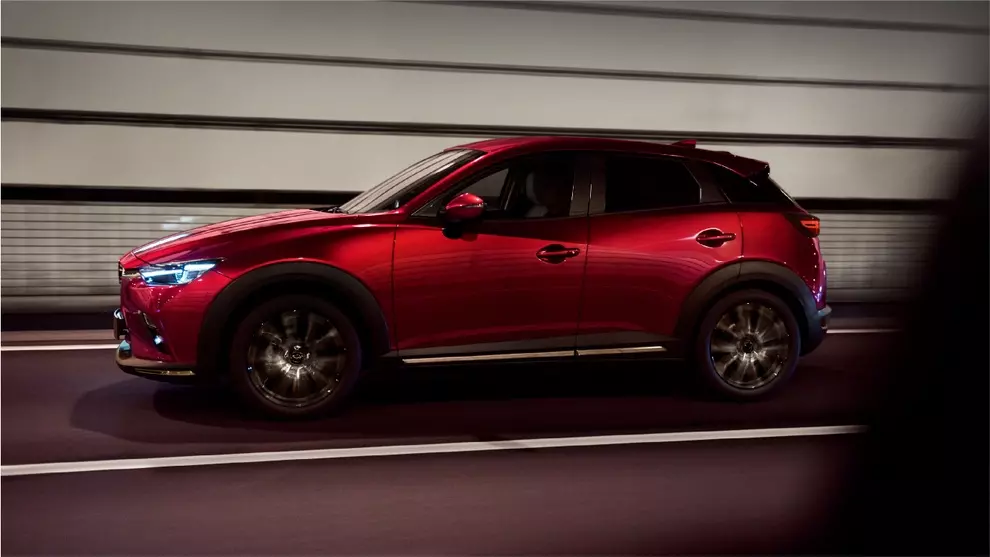 "Đánh giá Mazda CX-3: Xe gầm cao đô thị tầm 700 triệu được gia đình Việt ưa chuộng - 2"