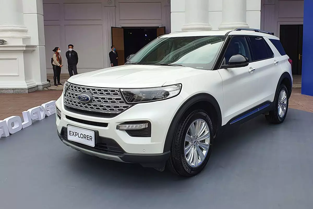 Ford Explorer thế hệ mới ra mắt vào tháng 1/2022. (Ảnh Ngô Minh)