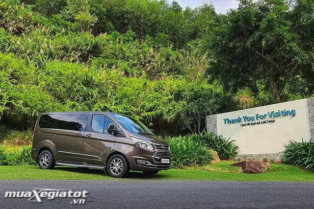 dong-co-ford-tourneo-2020-2021-muaxegiatot-vn