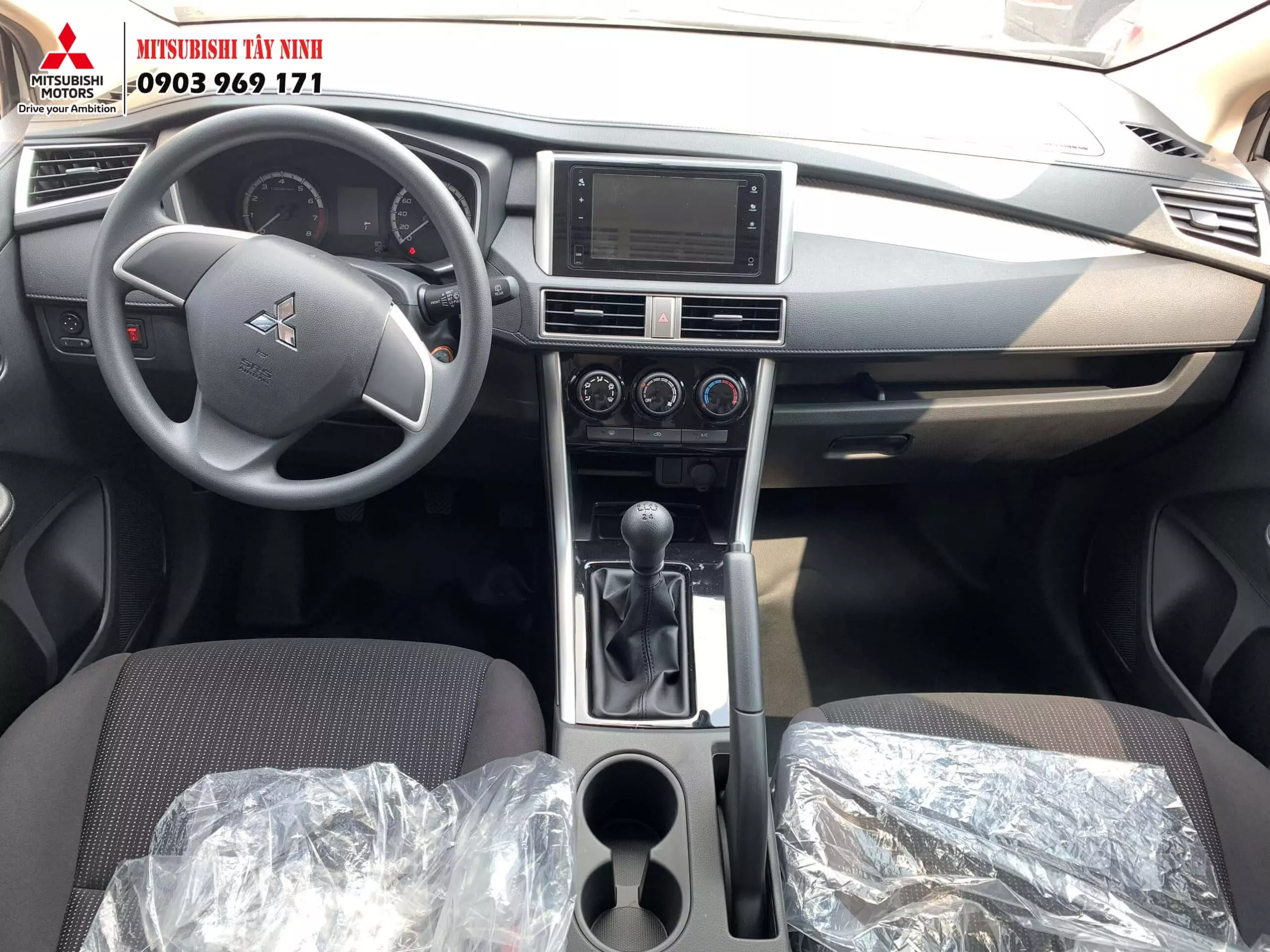 Táp lô xe Mitsubishi Xpander 1.5MT