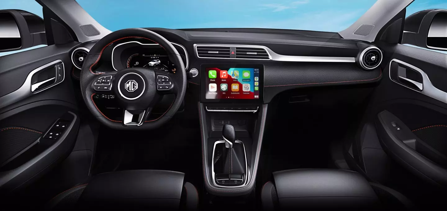 Mg_zs_gasolina_interior