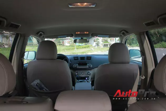 Toyota Highlander 2011: SUV cho những chuyến đi tiện nghi