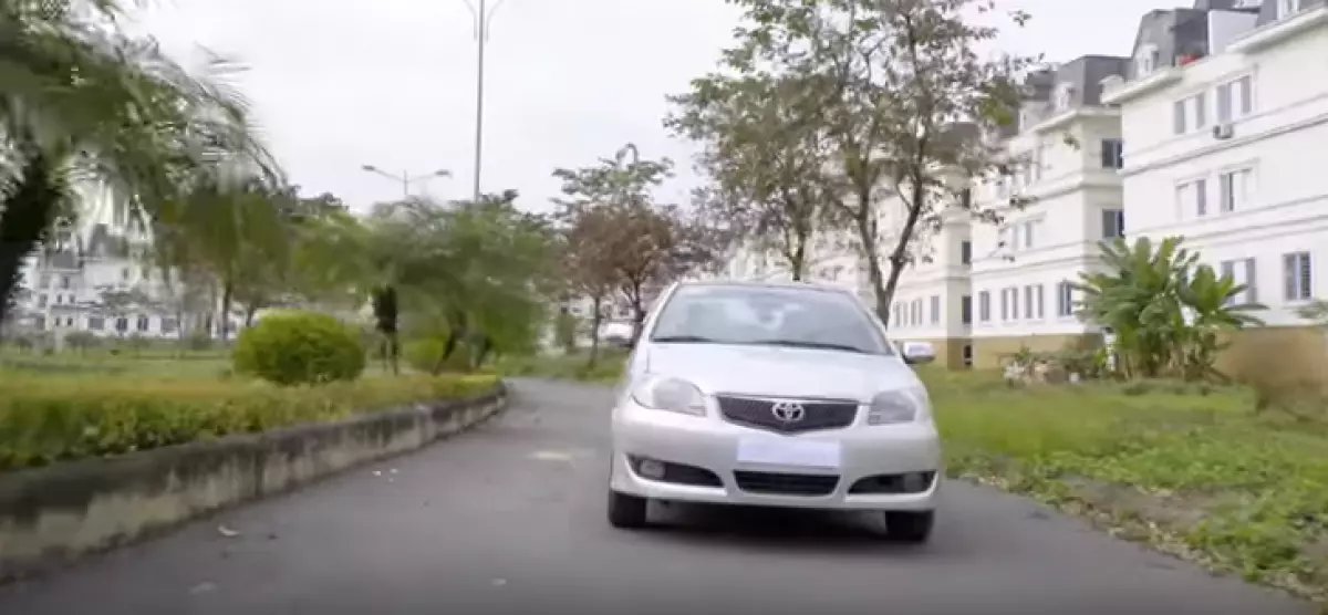 Toyota Vios 2005 giá dưới 200 triệu có đáng "đồng tiền bát gạo"?