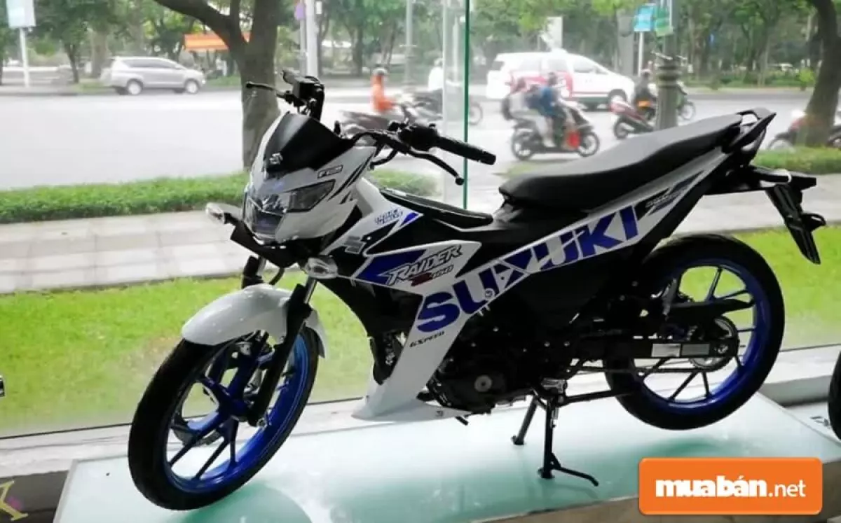 Nhà sản xuất Suzuki vẫn giữ thiết kế thể thao, cá tính cho dòng xe Raider 2020.