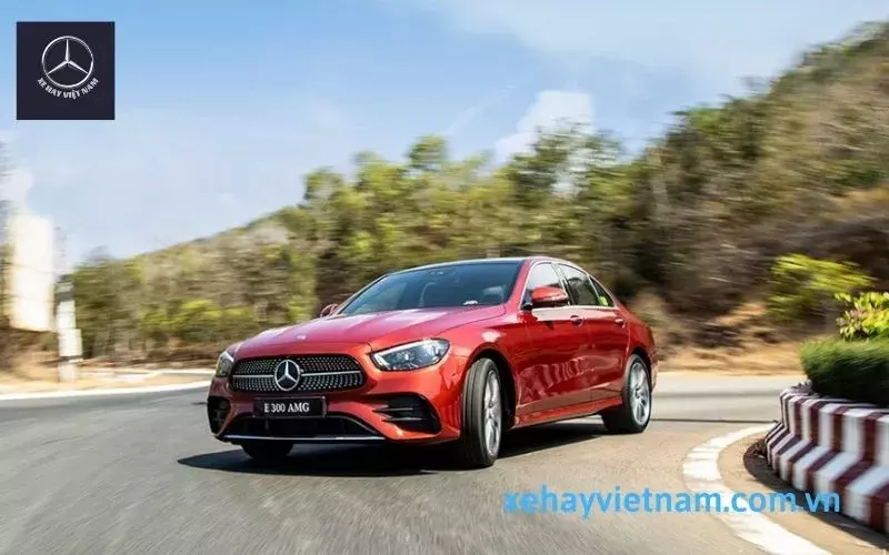 Mẫu Mercedes này có khả năng bứt tốc rất ấn tượng trên mọi cung đường