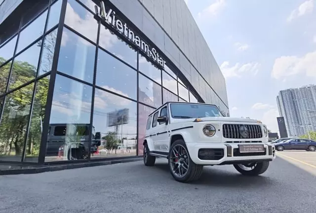 Phần đầu xe Mercedes AMG G63 Edition 55