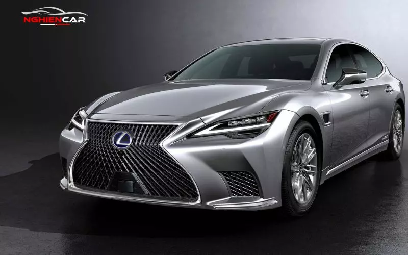 Lexus LS 2021