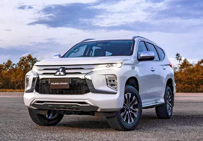 Giá xe Mitsubishi Pajero Sport từ 1,130 tỷ tùy phiên bản