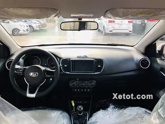 Nội thất xe Kia Soluto