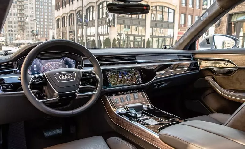 Hệ thống trung tâm điều khiển của Audi A8L