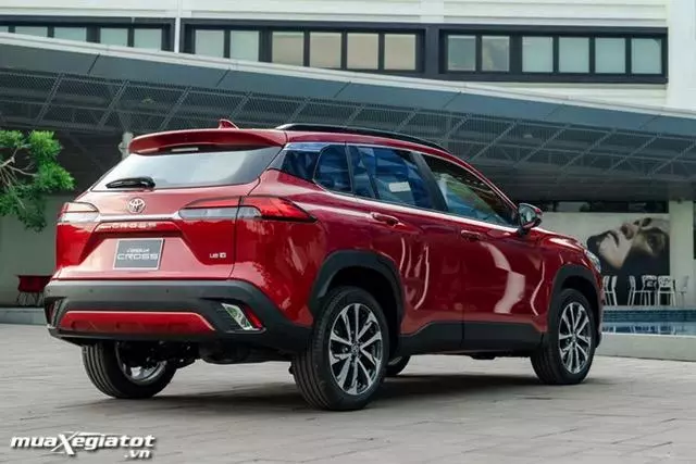 thiet-ke-ngoai-that-do-toyota-corolla-cross-18v-2020-2021-muaxegiatot-vn