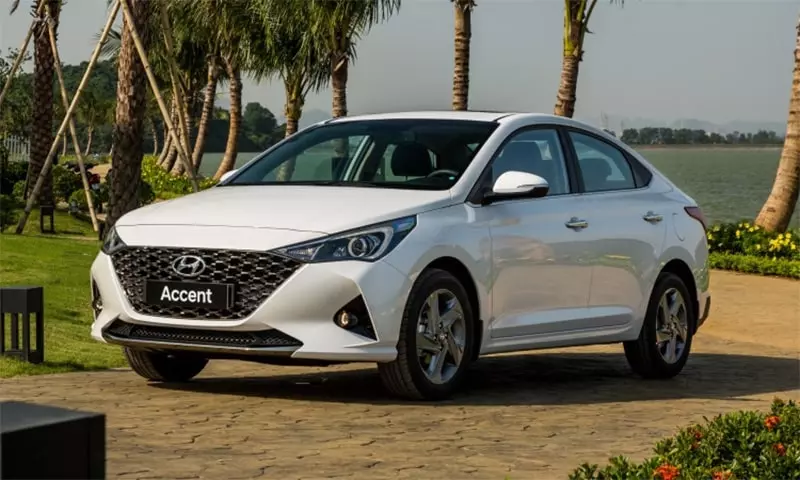 Xe Hyundai Accent