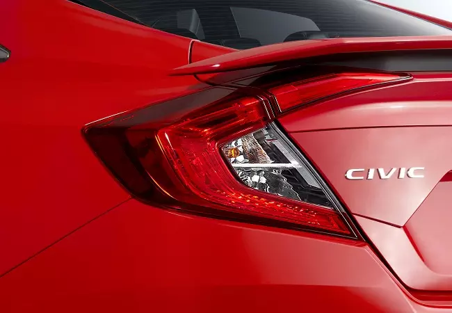 Thông số kỹ thuật xe Honda Civic kèm giá lăn bánh mới nhất 7