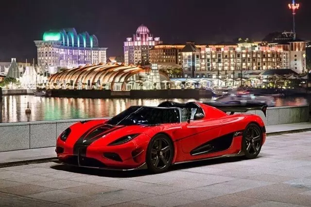 Koenigsegg-Jesko-ra-mat