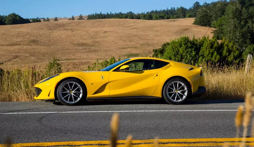 Ferrari 812 Superfast